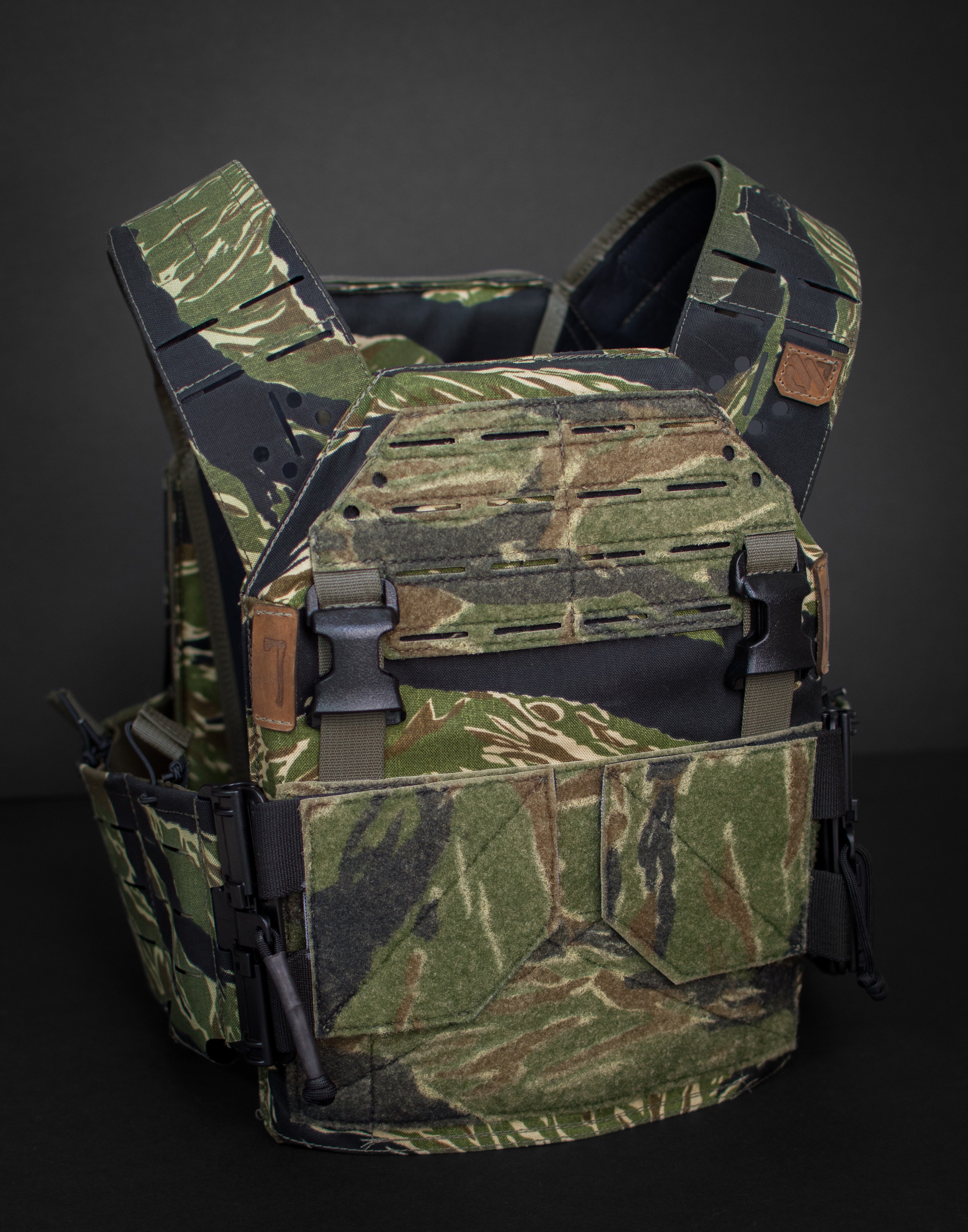 Plate Carrier Bags with Back hanger - SAPI Plates